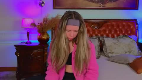 Luna Rishi online show from 12, 1, 2026