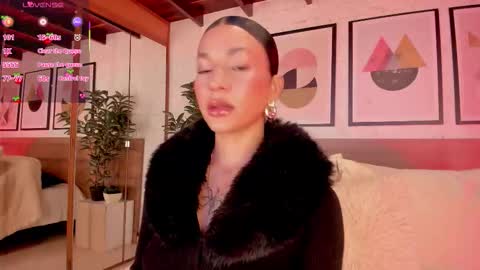 Snapshot of lunaruso chatting on 4, 2, 2026 Luna Ruso online show from 4, 2, 2026