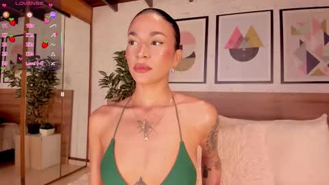 Snapshot of lunaruso chatting on 19, 2, 2026 Luna Ruso online show from 19, 2, 2026