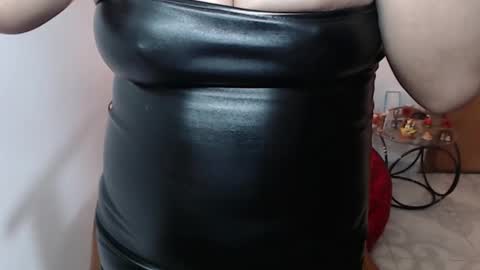 Snapshot of lunasxxcandy chatting on 26, 1, 2025 kata online show from 26, 1, 2025