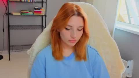 Snapshot of lunatale chatting on 9, 7, 2026 Kate online show from 9, 7, 2026