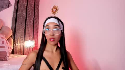 Luna   online show from 18, 4, 2026