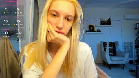 Luna online show from 7, 7, 2026