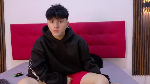 Snapshot of lunaydream chatting on 4, 5, 2026 lunaydream online show from 4, 5, 2026