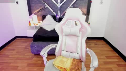 Snapshot of lunitaa18 chatting on 22, 2, 2025 V A L E R I A online show from 22, 2, 2025