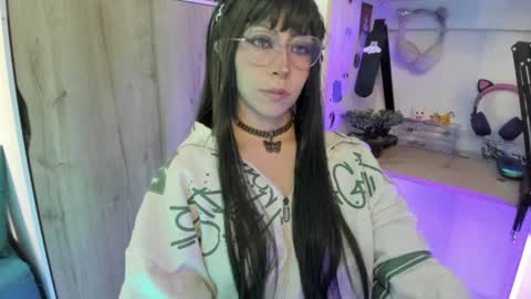 Snapshot of lunivyra chatting on 20, 7, 2026 lunivyra online show from 20, 7, 2026