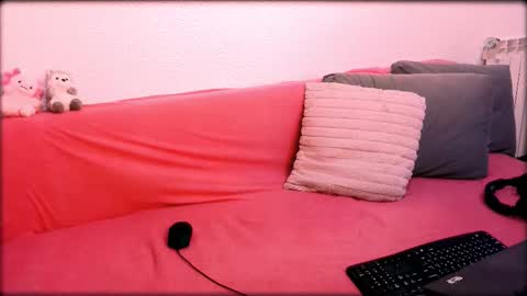 lurosincubus online show from 3, 12, 2025