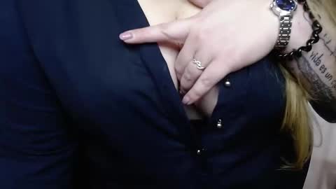 Hailey online show from 27, 1, 2025