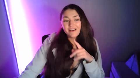 lushlolly online show from 9, 1, 2025