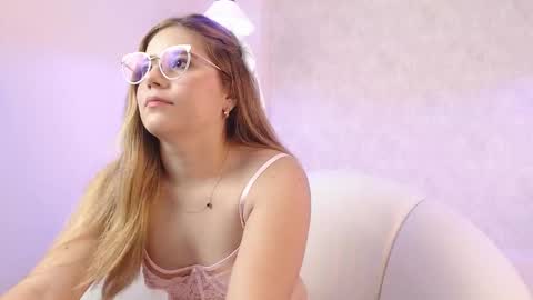 Lussia Vega online show from 14, 1, 2026