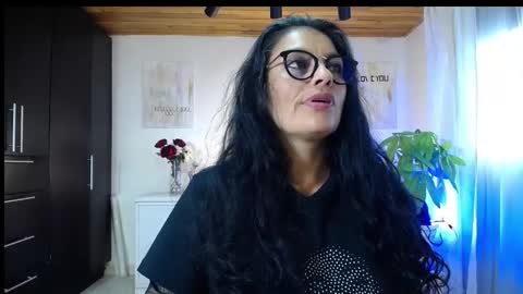 Snapshot of lust_mom chatting on 4, 10, 2025 Angela 3 online show from 4, 10, 2025