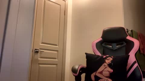 LOLA online show from 8, 12, 2024