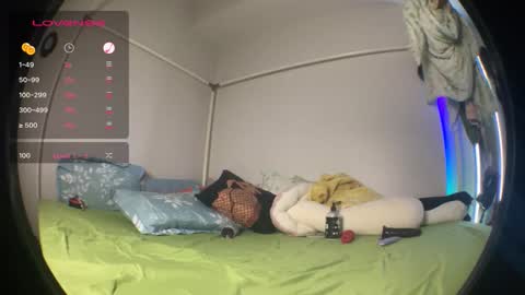 LOLA online show from 11, 10, 2025