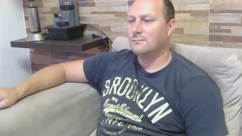 lustonfan online show from 1, 4, 2026