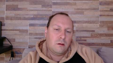lustonfan online show from 15, 7, 2026