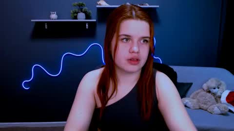 lusy_puff online show from 11, 2, 2025