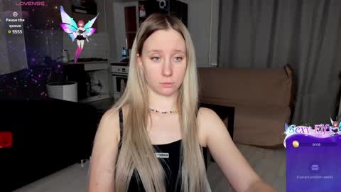 Snapshot of lusyagreenberg chatting on 4, 12, 2024 LusyaGreenberg online show from 4, 12, 2024