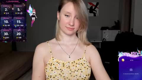 Snapshot of lusyagreenberg chatting on 10, 2, 2025 LusyaGreenberg online show from 10, 2, 2025