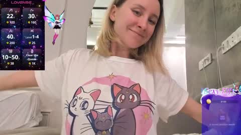 Snapshot of lusyagreenberg chatting on 14, 2, 2025 LusyaGreenberg online show from 14, 2, 2025