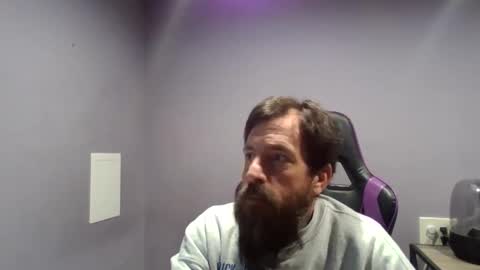 Snapshot of luv2likslit611455 chatting on 15, 11, 2025 Luv2likslit online show from 15, 11, 2025