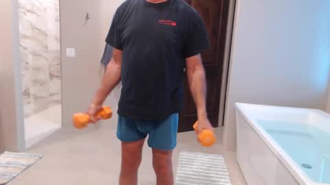 luv_missle online show from 4, 3, 2025