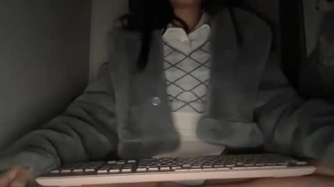 Luviee online show from 16, 1, 2026