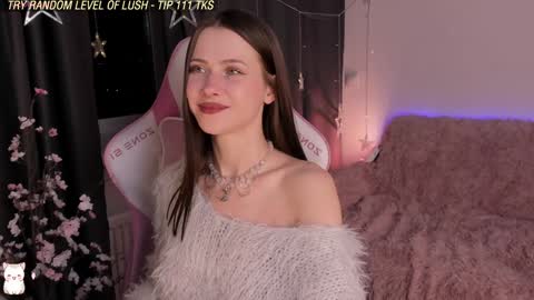 Julia   LuvJuly  online show from 12, 12, 2024