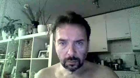 Snapshot of luvly chatting on 17, 10, 2025 Luvly online show from 17, 10, 2025