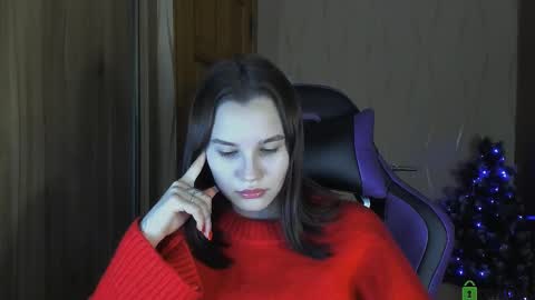 Snapshot of luvmeeow chatting on 5, 12, 2024 Ann  online show from 5, 12, 2024