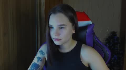 Snapshot of luvmeeow chatting on 28, 12, 2024 Ann  online show from 28, 12, 2024