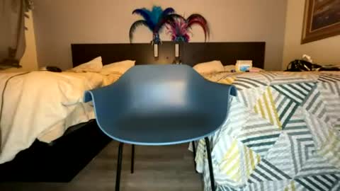 Snapshot of luvvlee chatting on 1, 7, 2026 luvvlee online show from 1, 7, 2026