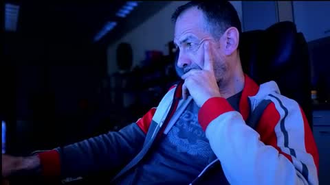 Im a   -  CAMGUY YOU  LIKE to FUCK online show from 16, 11, 2025