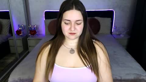 Snapshot of lux_lizz chatting on 1, 3, 2026 lux_lizz online show from 1, 3, 2026