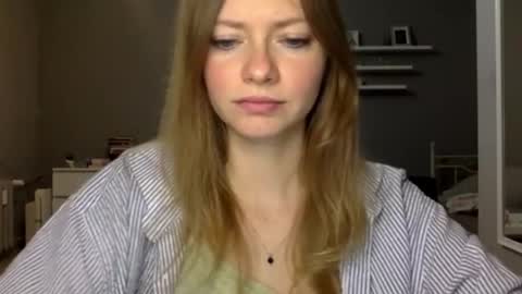 Snapshot of lux_millie chatting on 24, 2, 2026 Millie online show from 24, 2, 2026