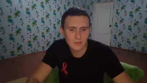 Snapshot of luxeboy_ chatting on 6, 10, 2025 Mike online show from 6, 10, 2025