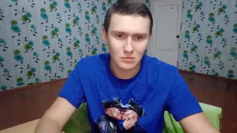 Snapshot of luxeboy_ chatting on 24, 10, 2025 Mike online show from 24, 10, 2025