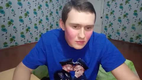 Snapshot of luxeboy_ chatting on 30, 10, 2025 Mike online show from 30, 10, 2025