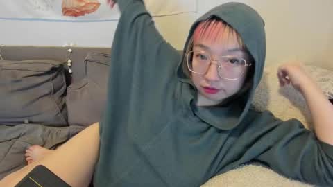 Snapshot of luxgray chatting on 21, 12, 2024 LuxGray online show from 21, 12, 2024