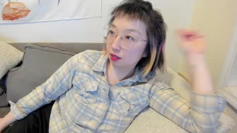 Snapshot of luxgray chatting on 10, 3, 2025 LuxGray online show from 10, 3, 2025