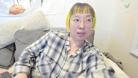 Snapshot of luxgray chatting on 23, 2, 2026 LuxGray online show from 23, 2, 2026