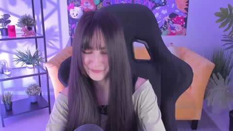 Snapshot of luxrayi chatting on 5, 2, 2025 Ray online show from 5, 2, 2025