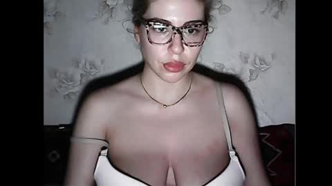 Snapshot of luxsonyastar chatting on 16, 1, 2025 LuxSonyaStar online show from 16, 1, 2025