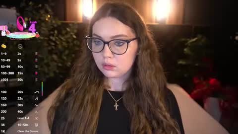 Snapshot of luxsopphia_ chatting on 20, 7, 2026 luxsopphia_ online show from 20, 7, 2026