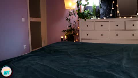 LuxureArt online show from 17, 2, 2025