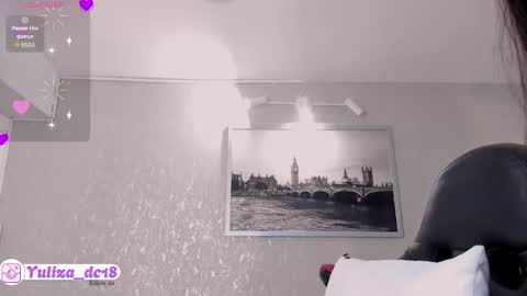    online show from 16, 10, 2025