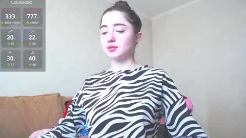 Snapshot of luxuryalma18 chatting on 5, 5, 2026 Alma online show from 5, 5, 2026