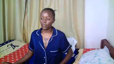 Snapshot of luxurydarkqueennyxa chatting on 3, 7, 2026 sexy queen online show from 3, 7, 2026