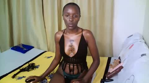 Snapshot of luxurydarkqueennyxa chatting on 10, 7, 2026 sexy queen online show from 10, 7, 2026