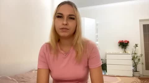 Mia online show from 20, 10, 2025