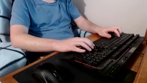 Snapshot of lxgxnd99 chatting on 9, 3, 2025 lxgxnd99 online show from 9, 3, 2025